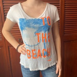 Hollister t-shirt